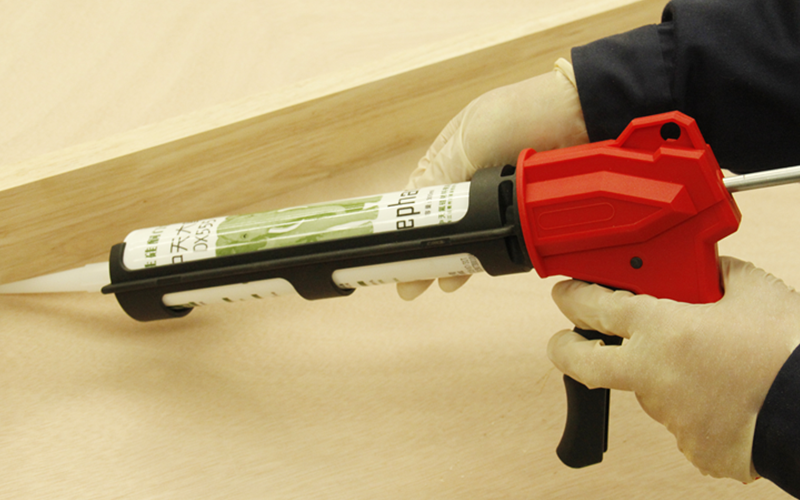 637 Professional Caulking Gun - Image 2