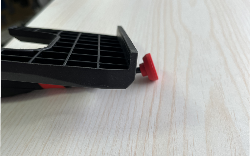 790 Floor Clamp - Image 3