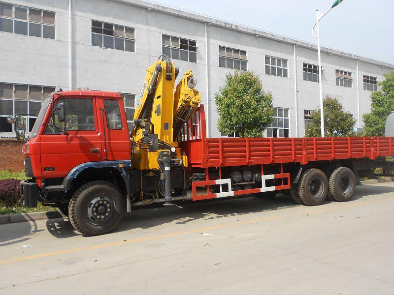 10 tons truck with crane - Image 5