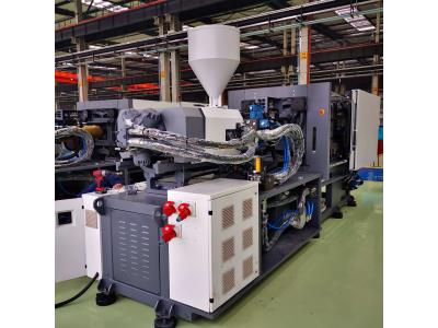 Servo Motor Injection Molding Machine