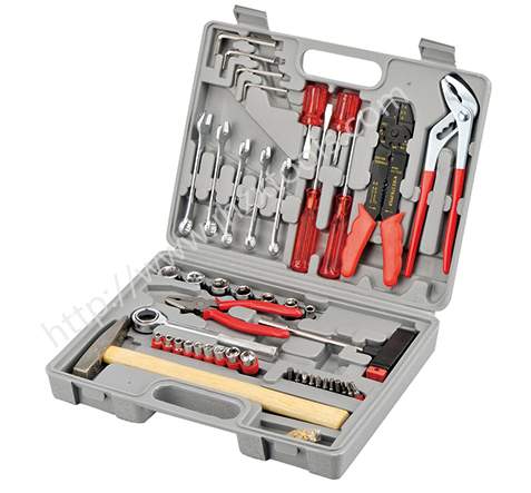 100-Piece Socket and Tool Set