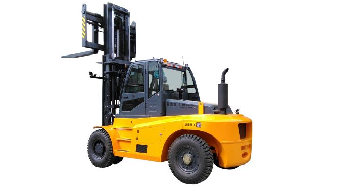 13.5 Ton Diesel Heavy Forklift Truck - Image 3