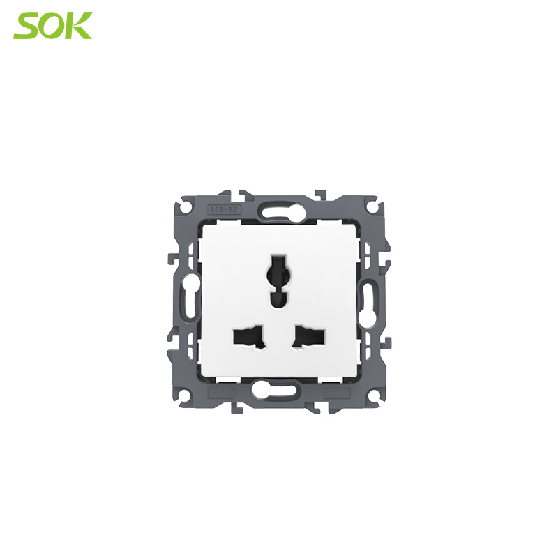 13A Single Universal Power Outlet - Image 2