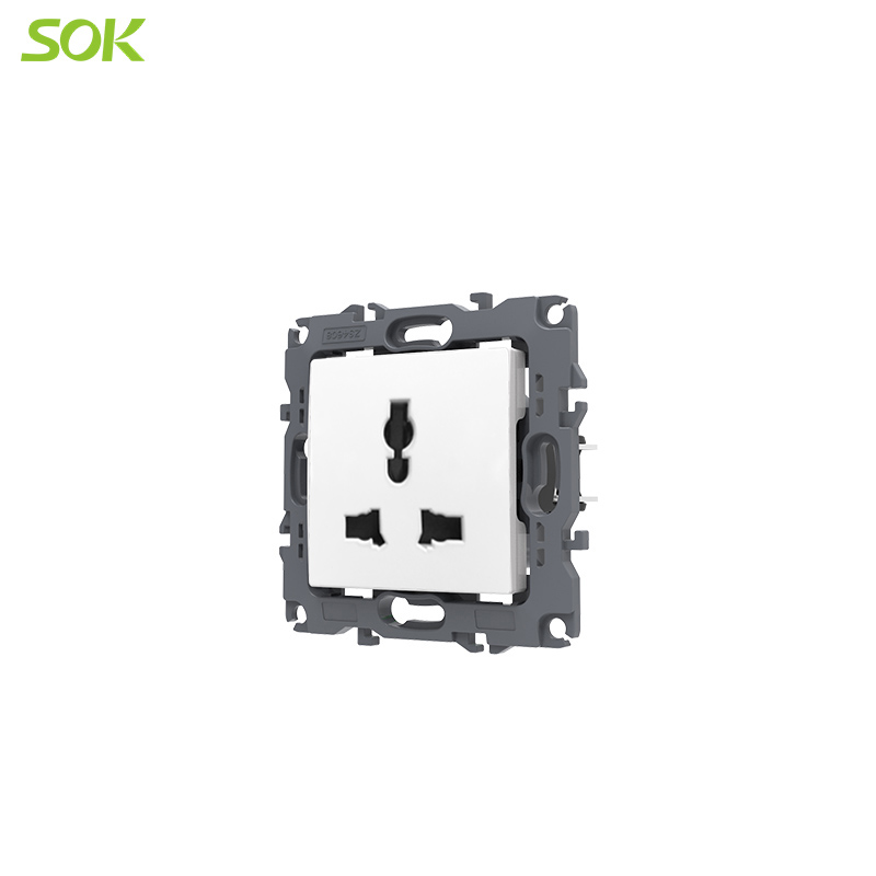 13A Universal Power Outlet