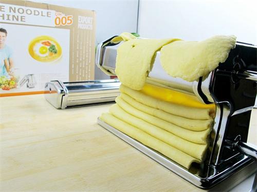 150mm Manual Dough Roller Machine - Image 3