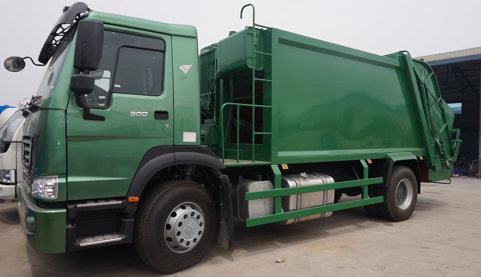 15CBM GARBAGE TRUCK - Image 2
