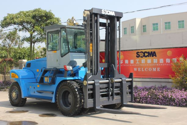 16 Ton Diesel Heavy Forklift Truck Color Blue - Image 3