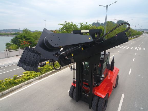 16 Ton LNG Heavy Forklift Truck Attach Tire Clamp - Image 2