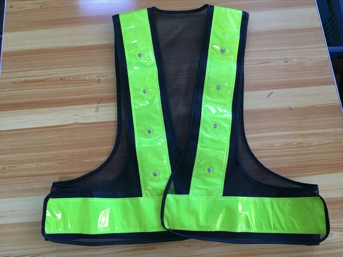 18 LED flash reflective safety vest - Image 2