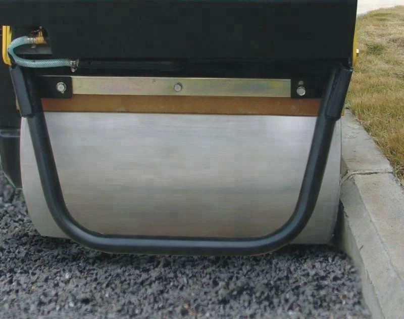 Front view of the steel drum and frame