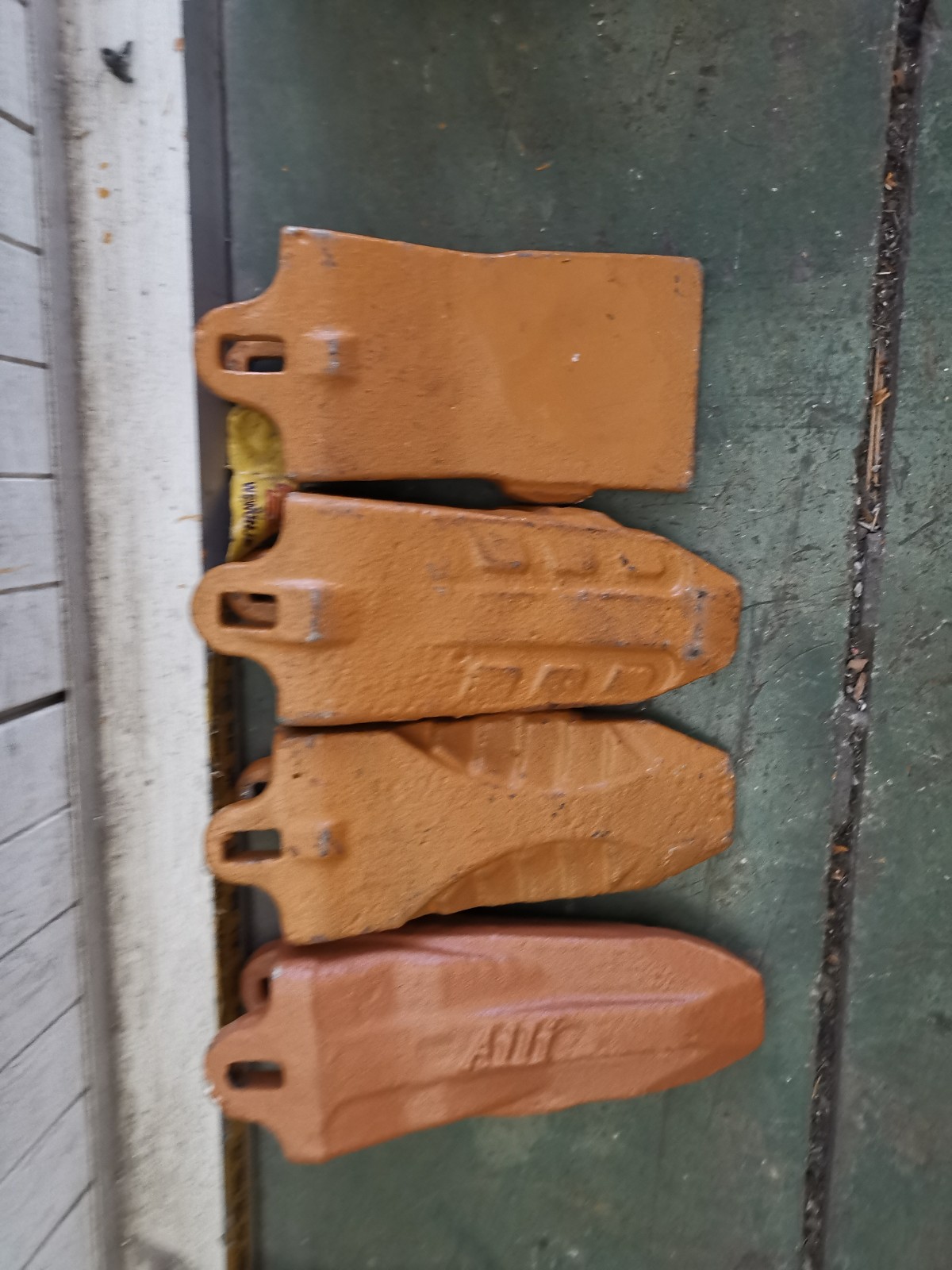 Excavator Bucket Tooth 18S