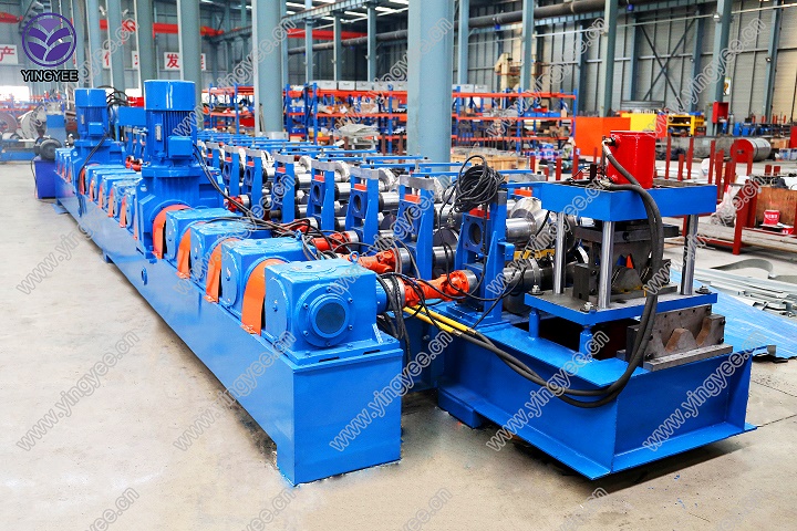 Two-Wave Guardrail Roll Forming Machine