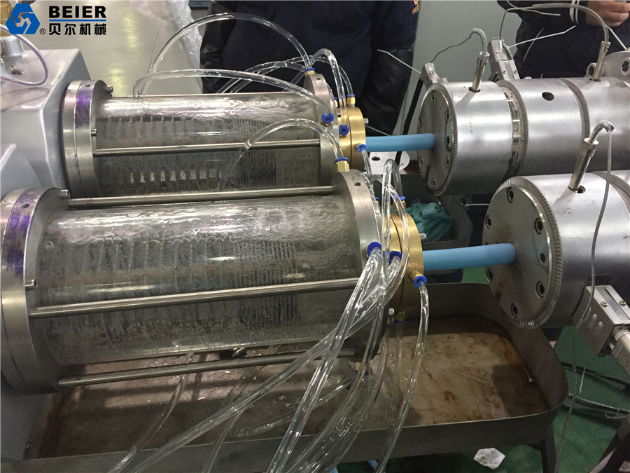 20-63mm HDPE/PE/PP/PP-R dual pipe extrusion line - Image 2