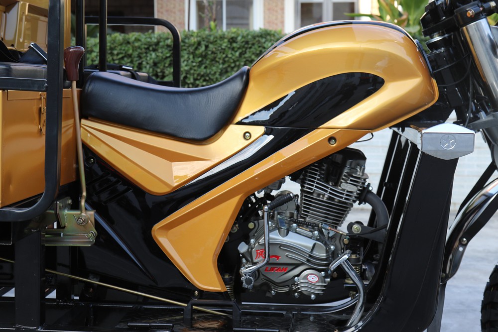 200cc Gasoline Cargo Tricycle for 2TON Loader - Image 3