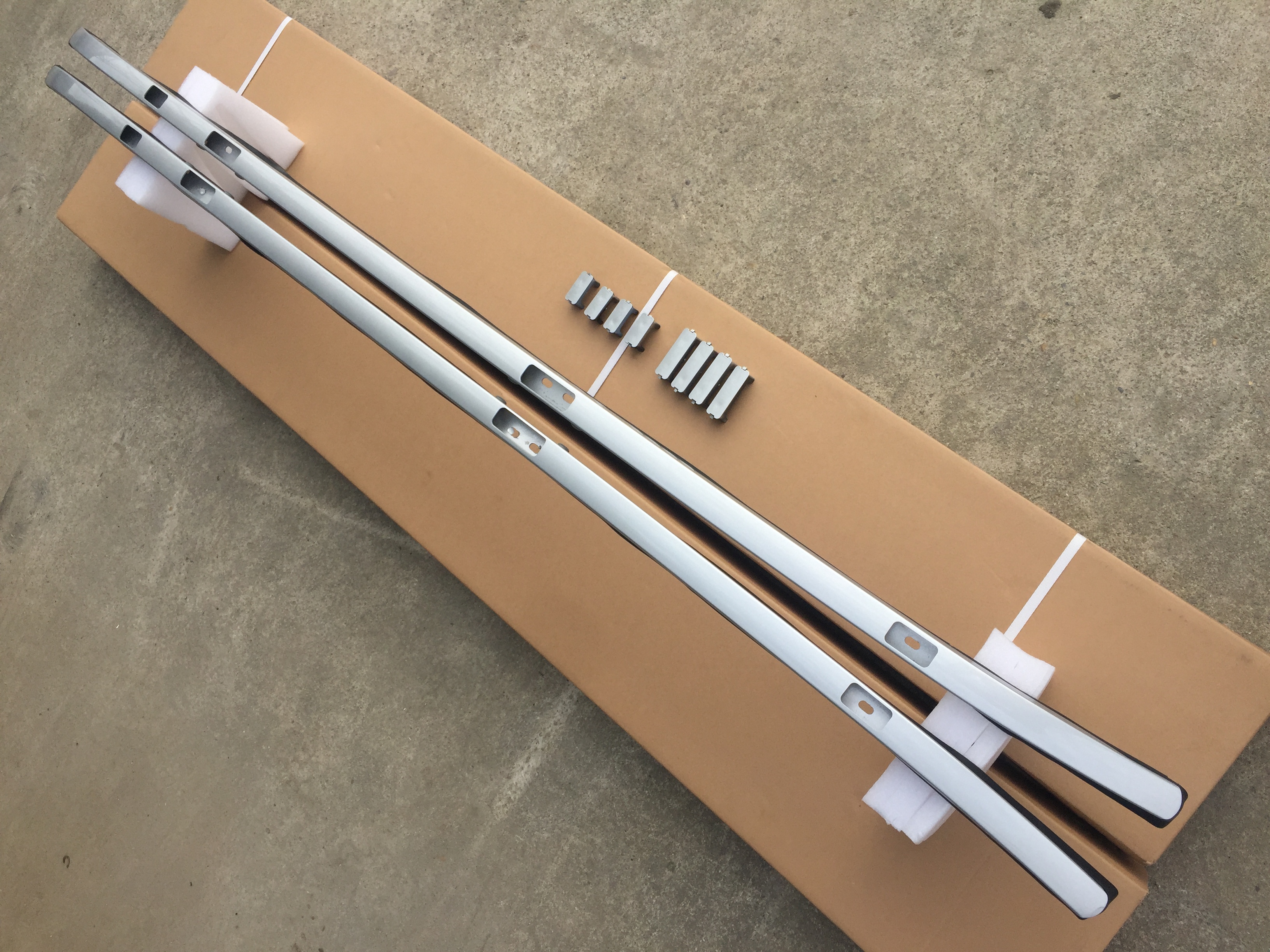 2018-2020 CRV ORIGINAL ROOFRACK - Image 2