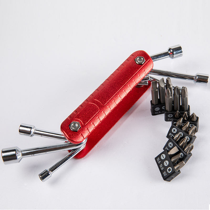 24 IN 1 MULTI TOOL - Image 2