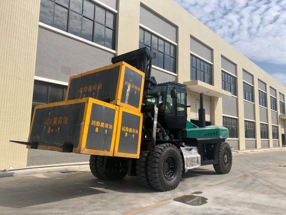 Forklift with test load blocks