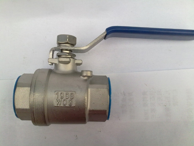 2PC Stainless Steel Ballvalve with Female Threaded Ending - Image 3