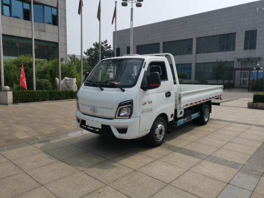 2Ton Petrol High Class Light truck - Image 3