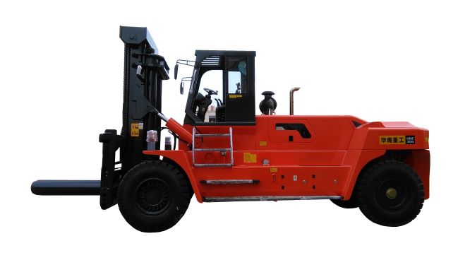 Operator cabin and chassis view of 30-ton forklift