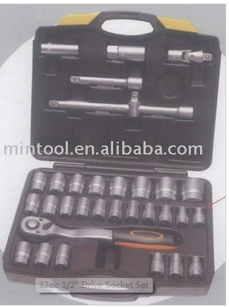 32-Piece 1/2" Drive Socket Set