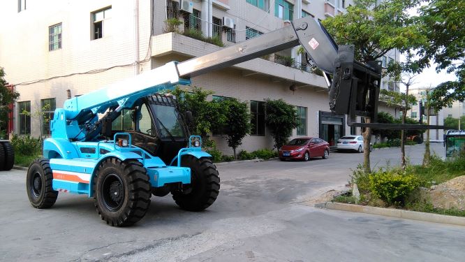 3.5 Ton Telescopic Boom Forklift Truck Lift Height 7 Meter - Image 2