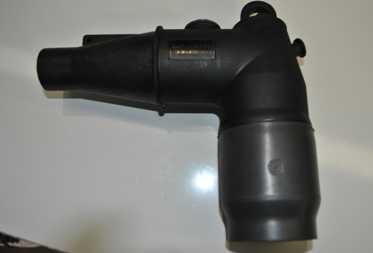 35kV 200A Screened Separable Elbow Cable Connector