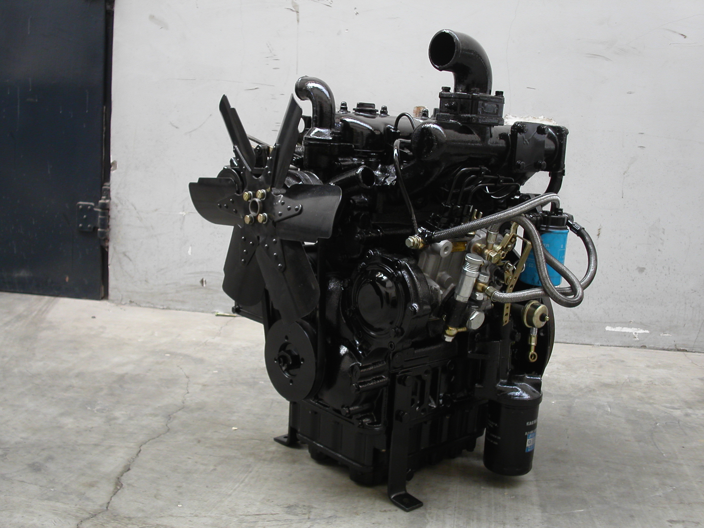 390T diesel engine - Image 2