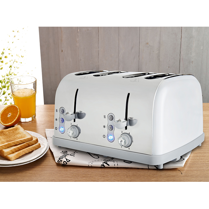 4 Slice toaster - Image 2