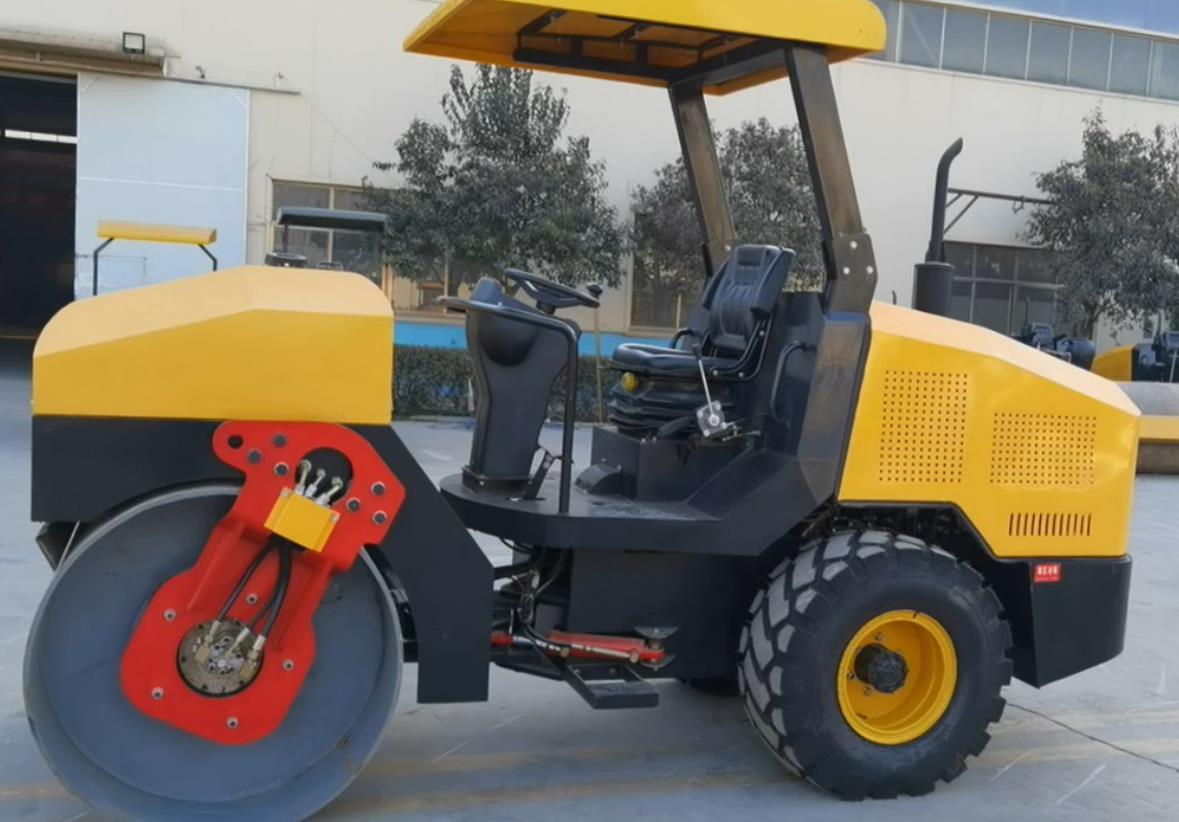 4-Ton Single Drum Vibratory Road Roller