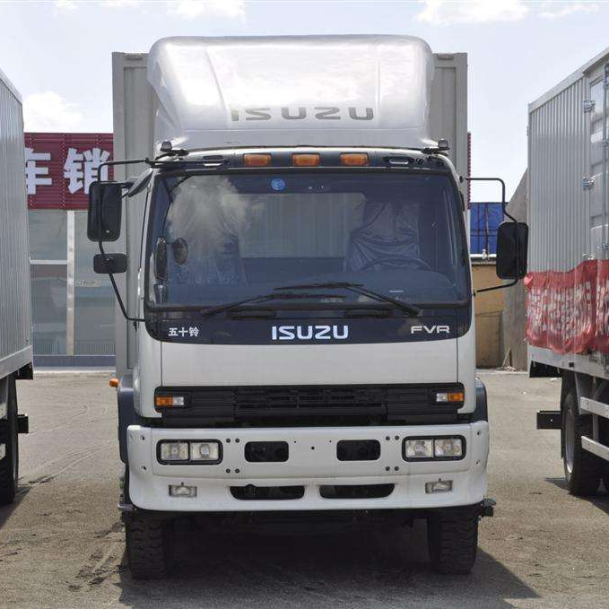 4x2 Van Truck - Image 2