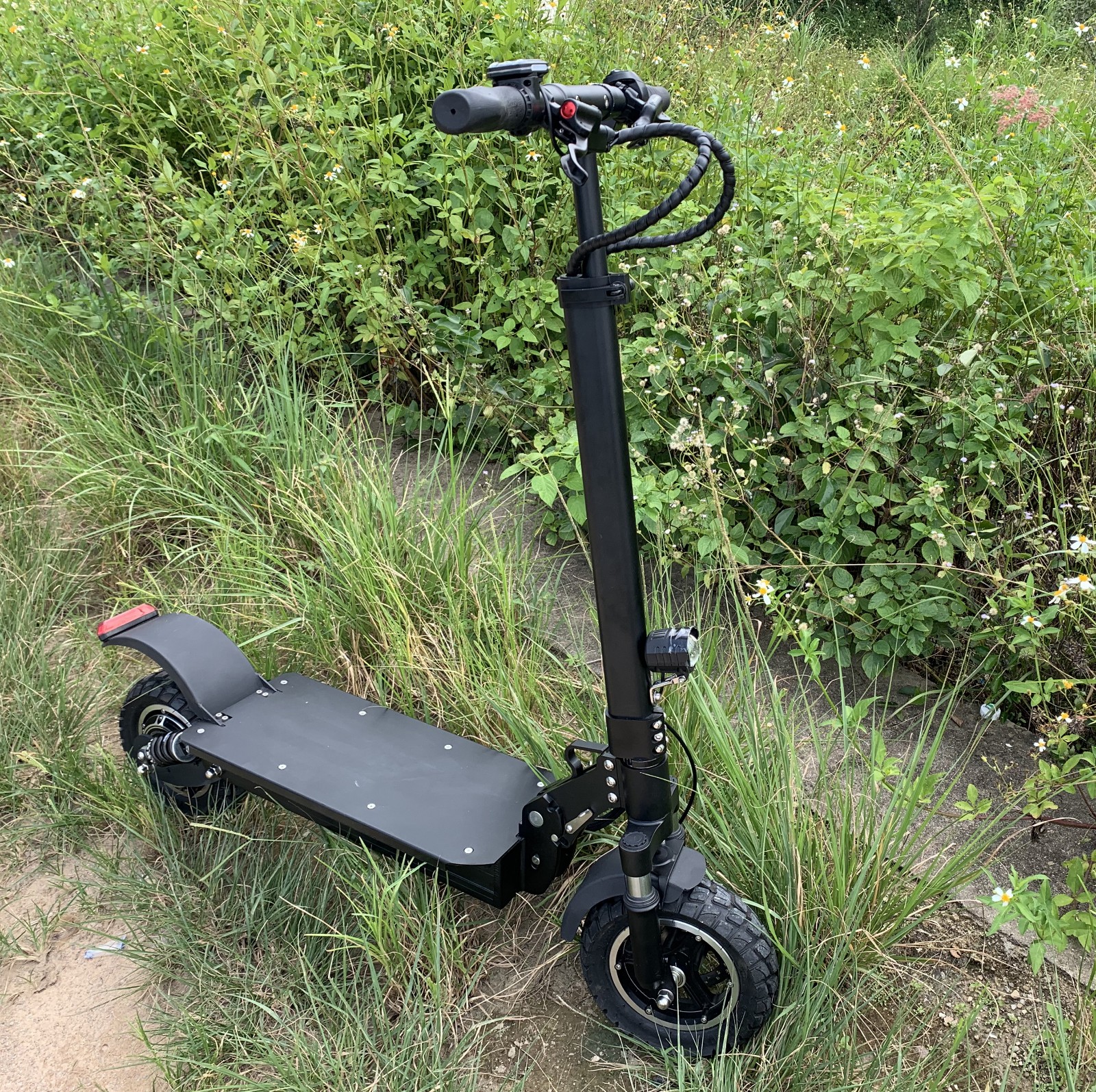 500W Off-Road Electric Scooter with 10-Inch Tires