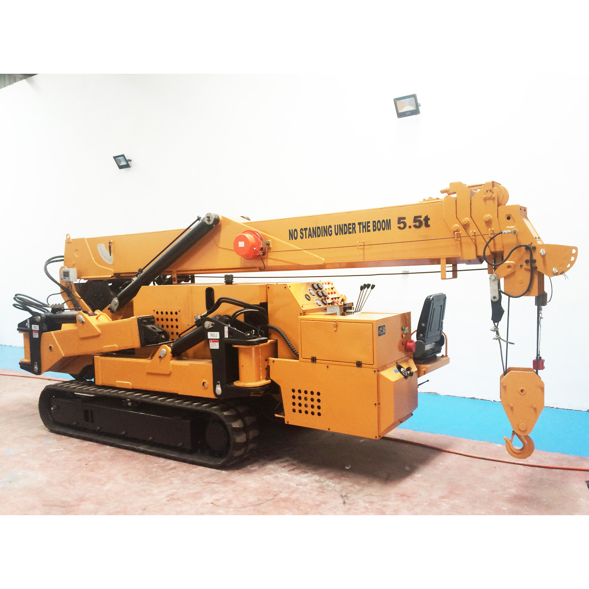 5.5 Ton Foldable Mini Crawler Crane