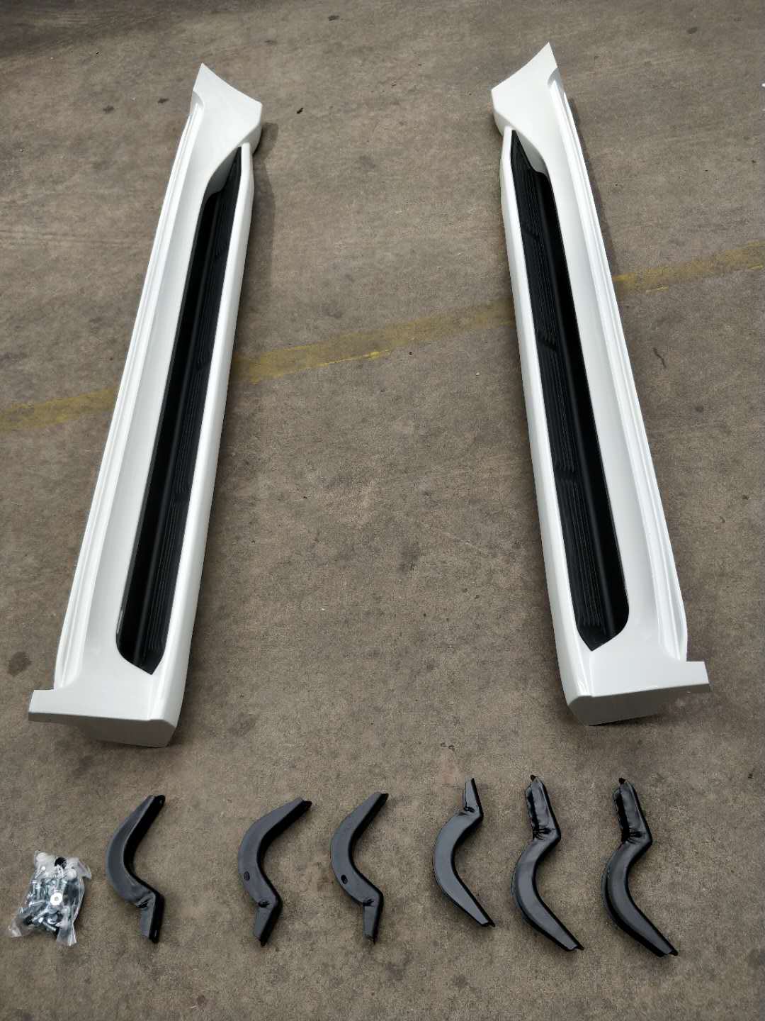 570 NEW style side step - Image 2