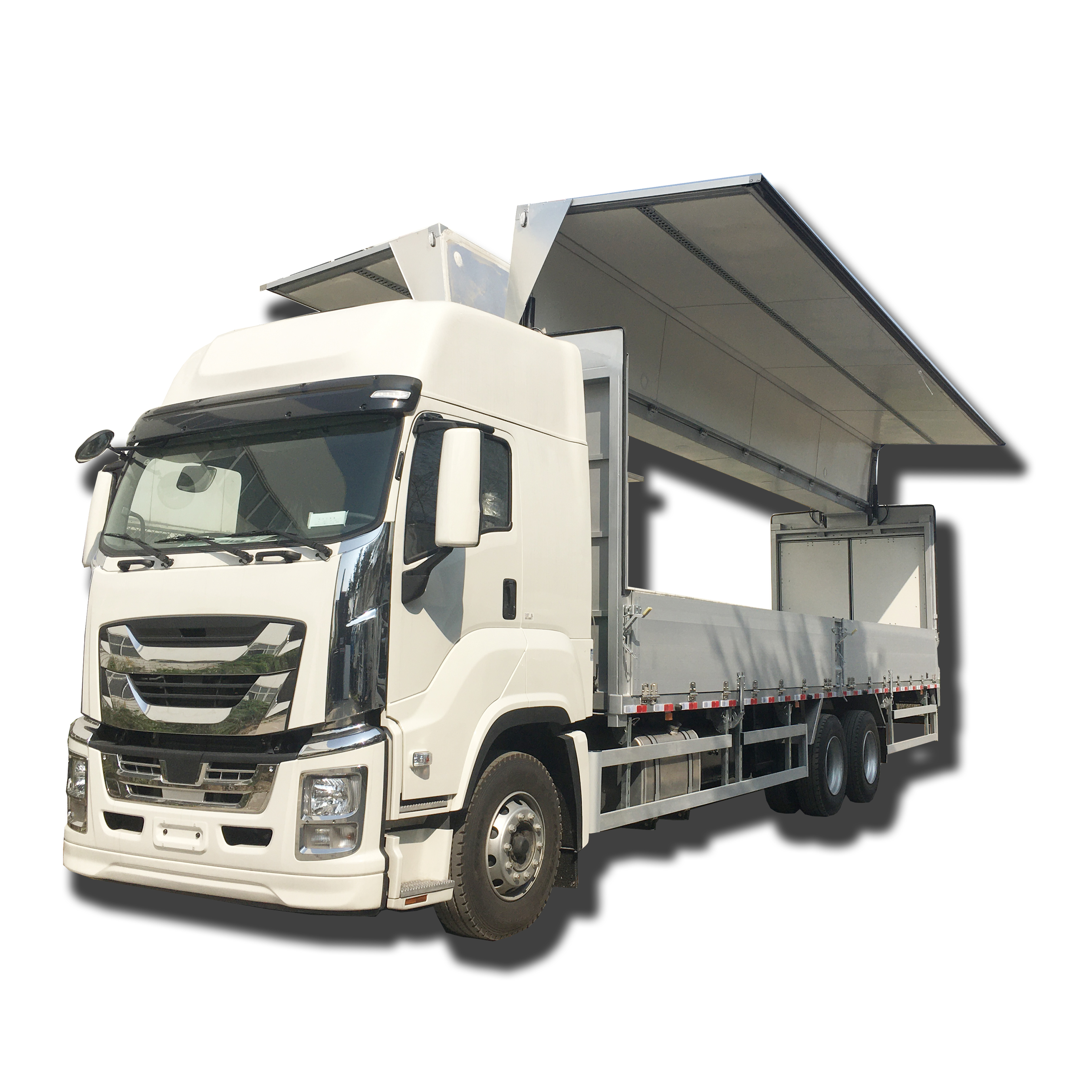 6×4 Aluminum Wingvan Truck - Image 3