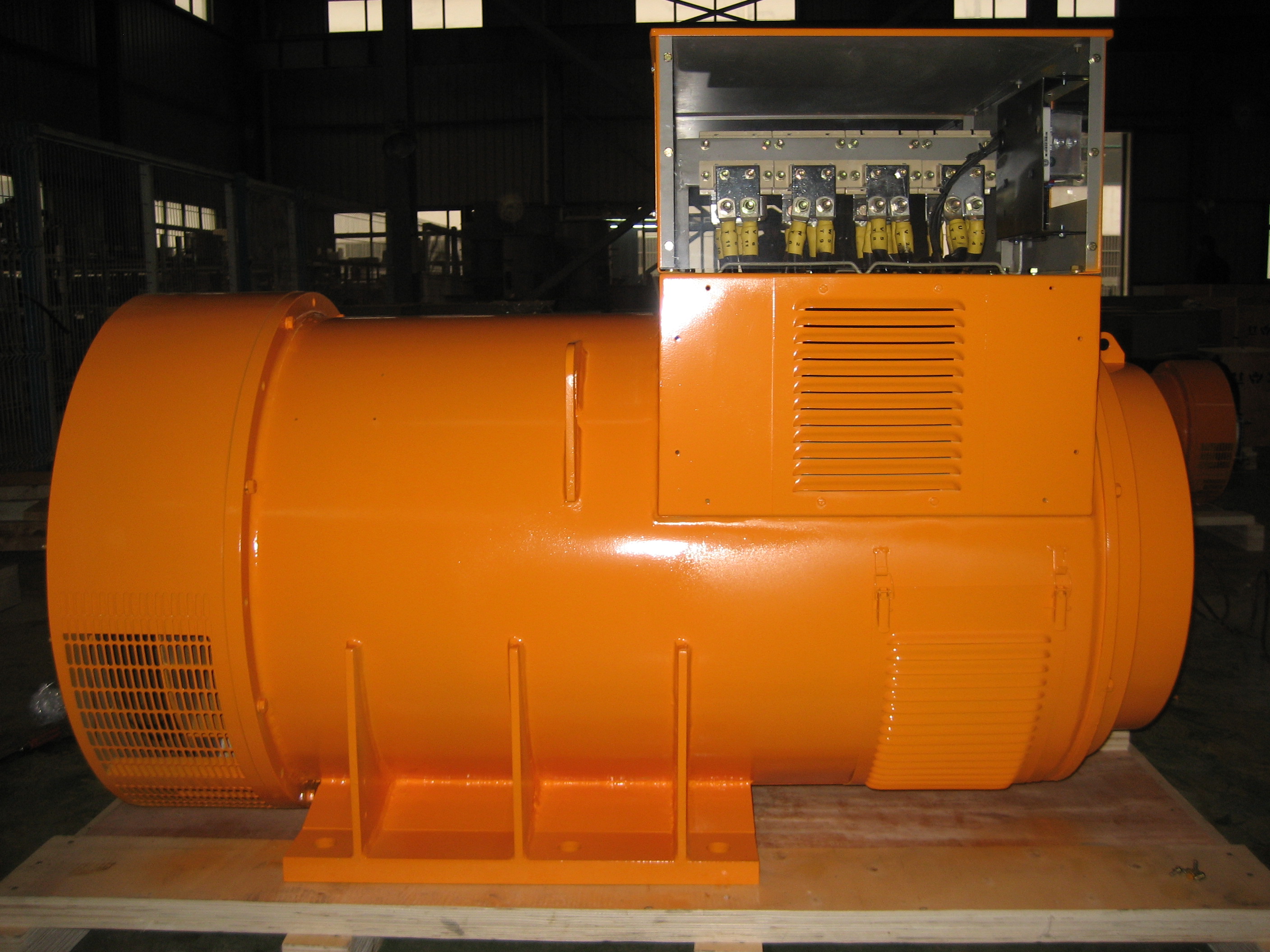 700-2500KVA brushless generator - Image 2