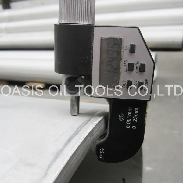 Digital caliper measurement of casing pipe wall thickness