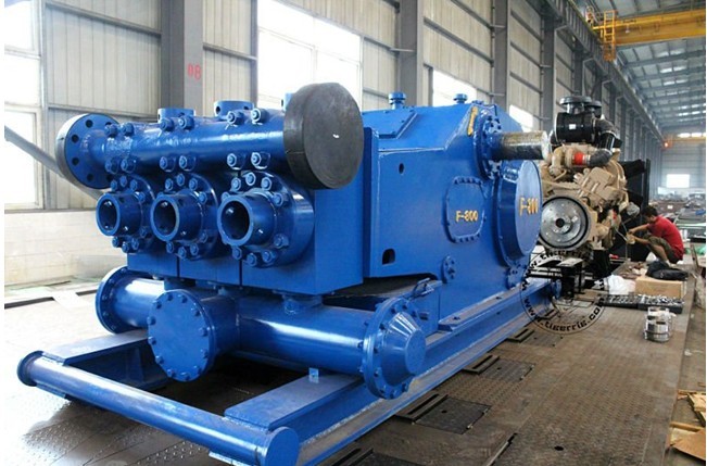 800HP China Made Triplex Mud Pumps Unitized With Commins Diesel Engine - Image 4