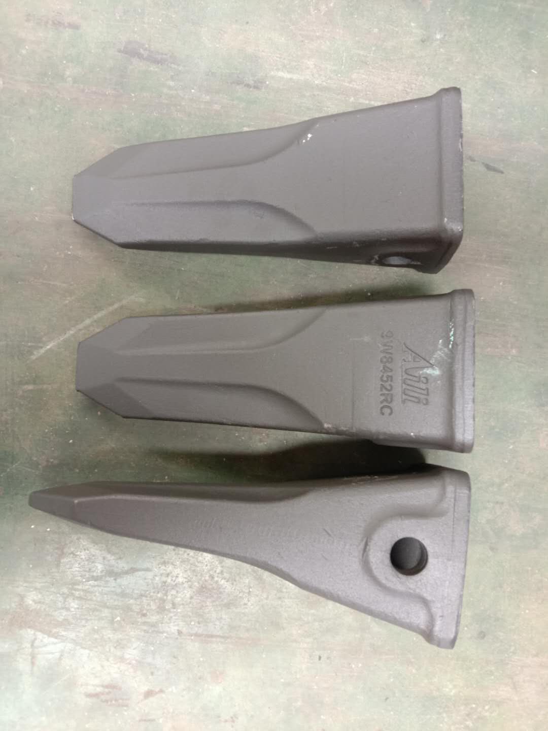 9W8452 Tooth E336/E330 - Image 3