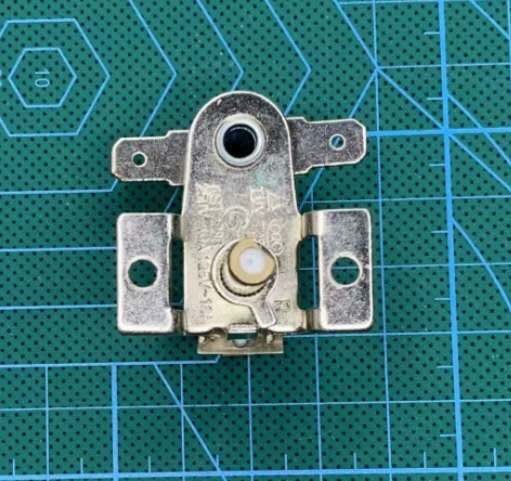ADJUSTABLE THERMOSTAT - Image 2