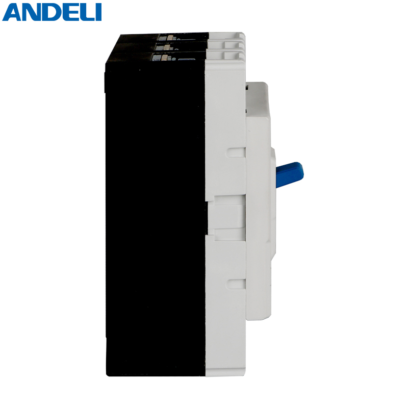 Molded Case Circuit Breaker