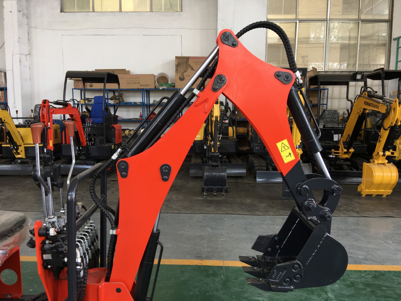 Agricultural New 0.8ton Mini Tractor Digger Small Diggers Price Cheap Mini Excavators - Image 2