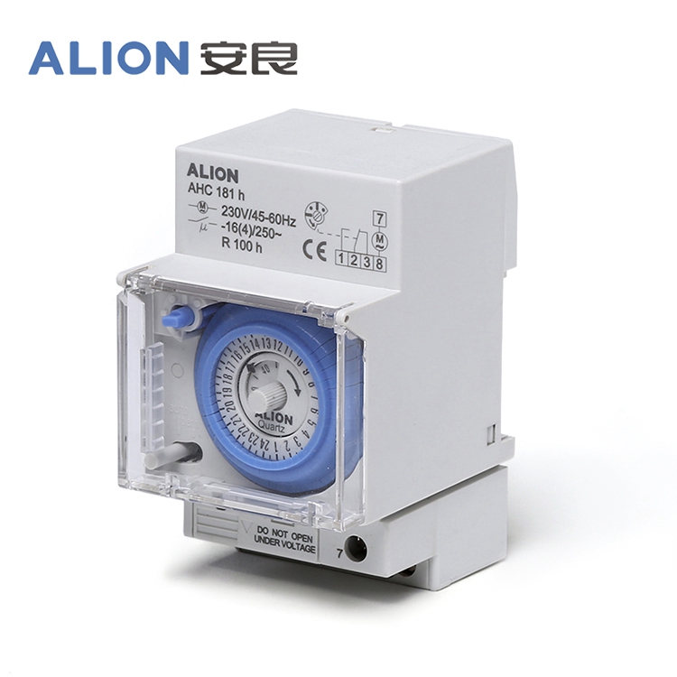 AHC181h Analogue Daily Time Switch - Image 2