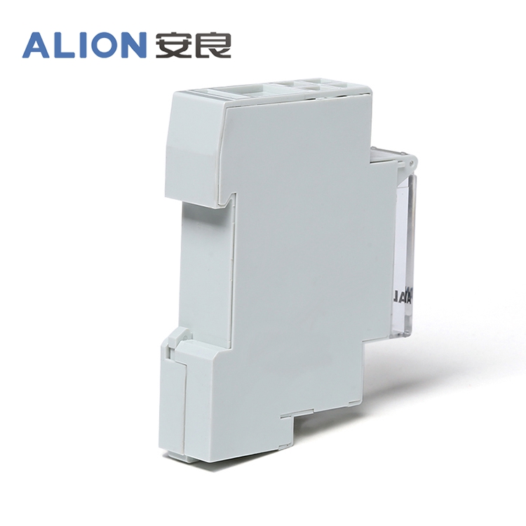 Mini Weekly Digital Time Switch