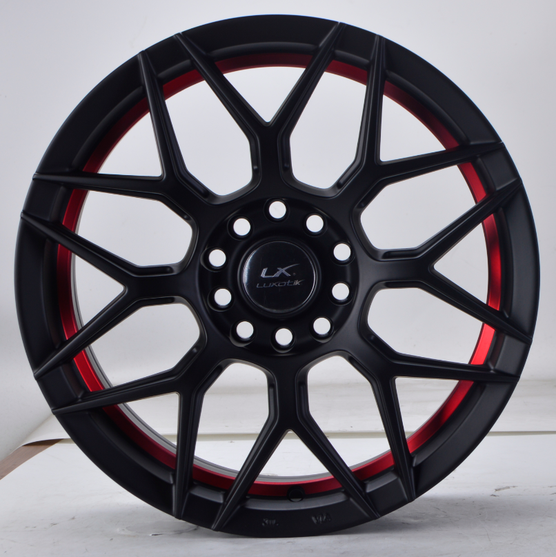 Alloy Wheel with Multi-Spoke Design