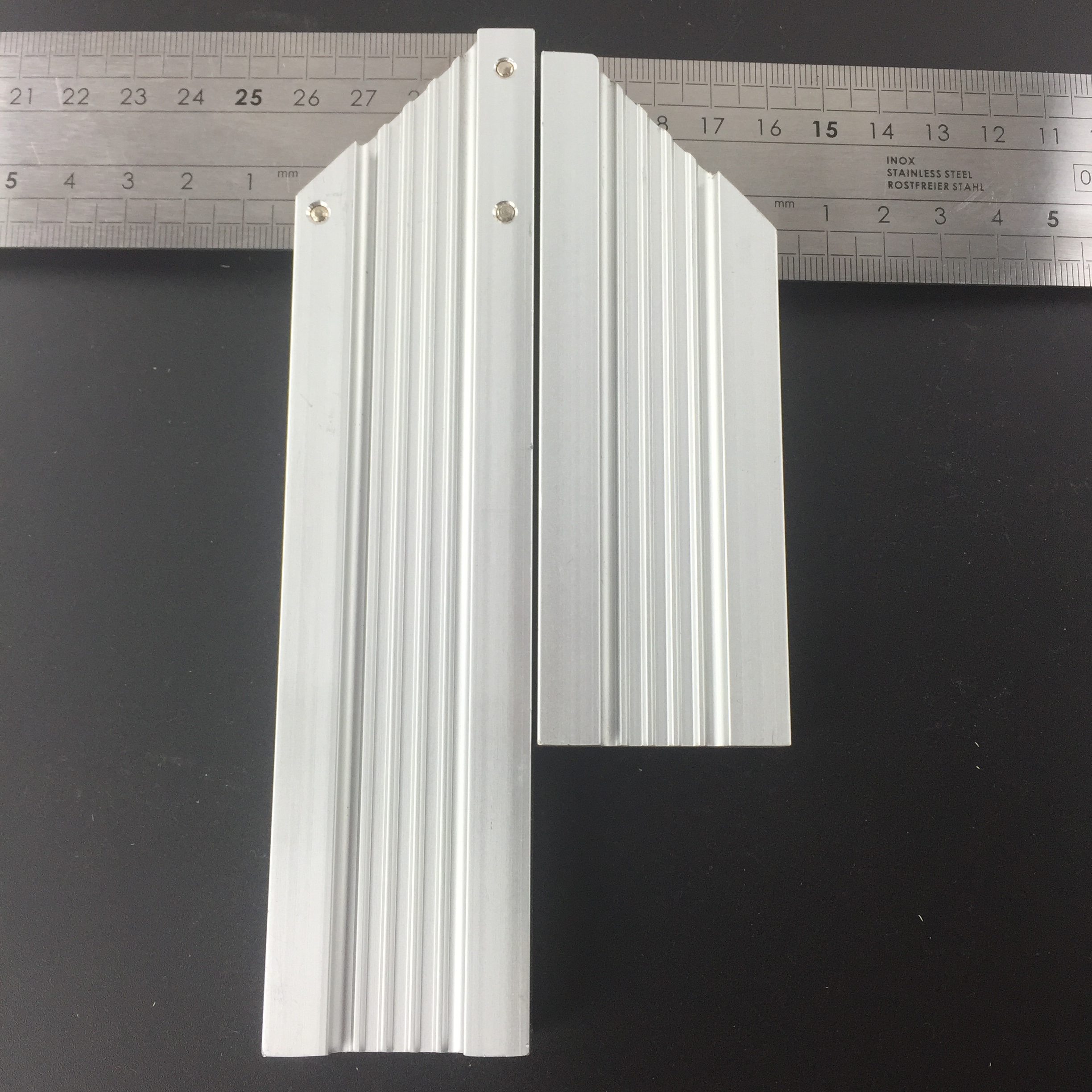 Precision Square with Aluminum Handle and Stainless Steel Blade