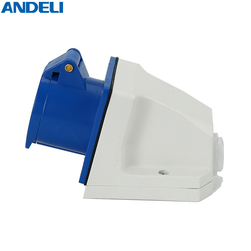 AM series Weather Proof Plug - Image 3
