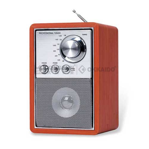 Wooden AM/FM Radio with Rotary Tuning