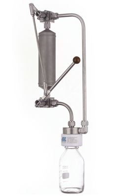 Laboratory Fluid Analysis Instrument