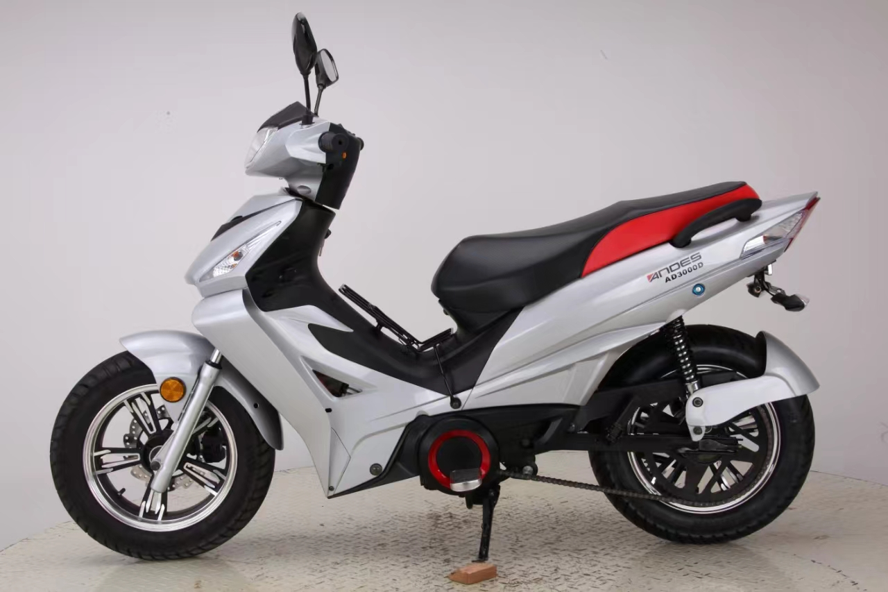 Electric Step-Through Scooter for Urban Commuting